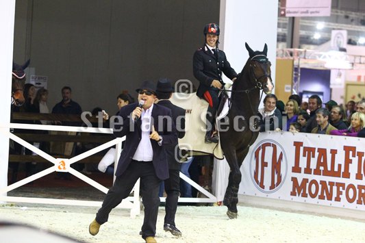 PREM_SEI BARRIERE_MILANO_2010_SS3_2349.jpg